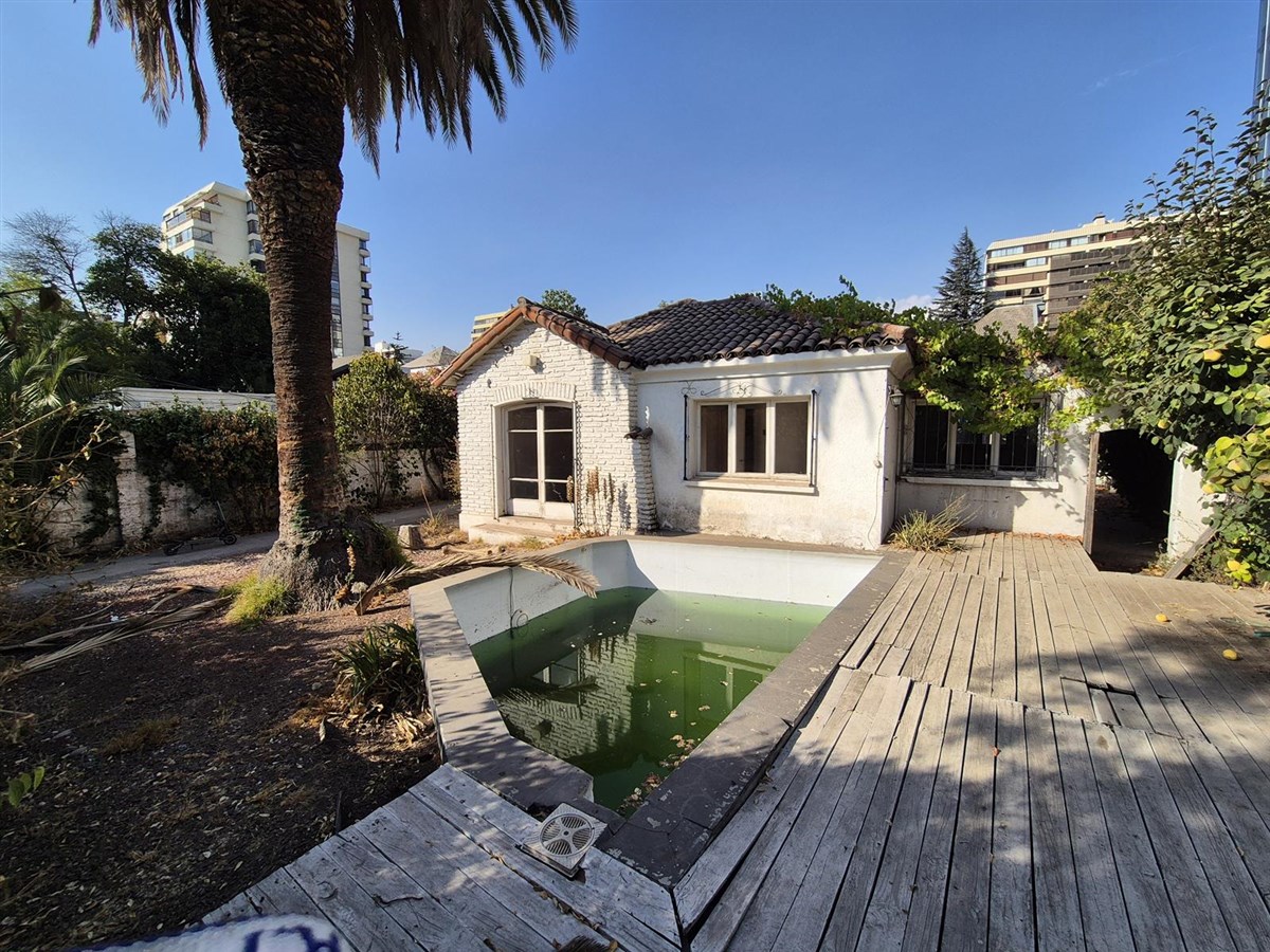 Venta Sitio Vitacura - Región Metropolitana